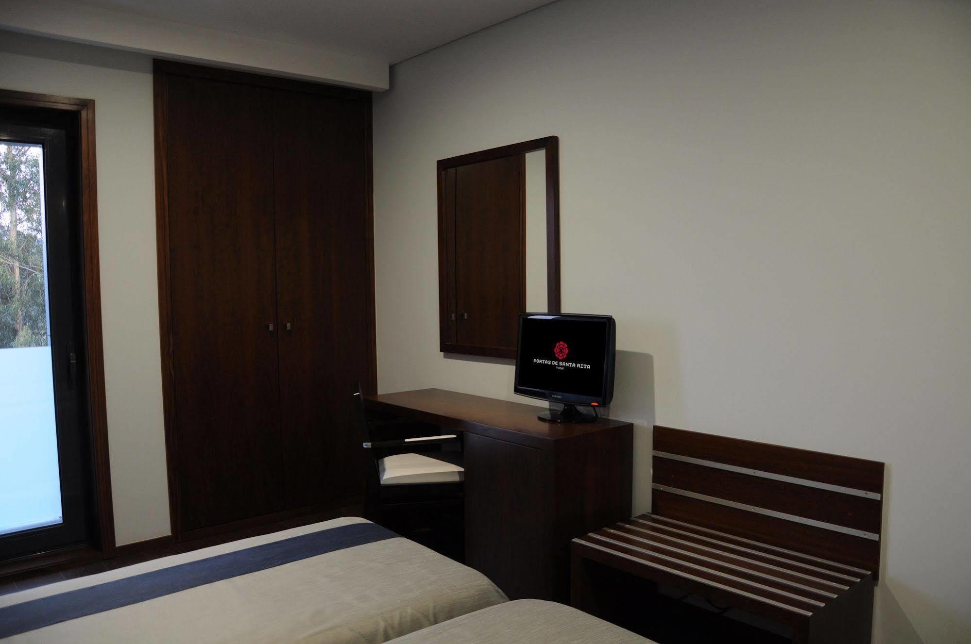 Hotel Portas De Santa Rita Ermesinde Ngoại thất bức ảnh