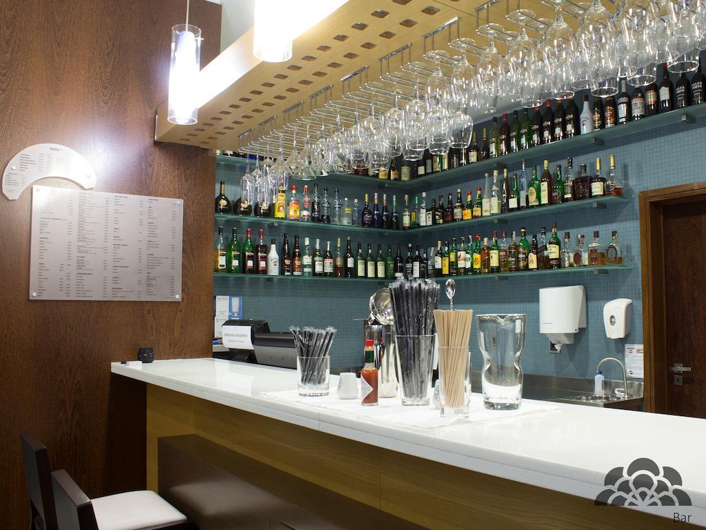 Hotel Portas De Santa Rita Ermesinde Ngoại thất bức ảnh