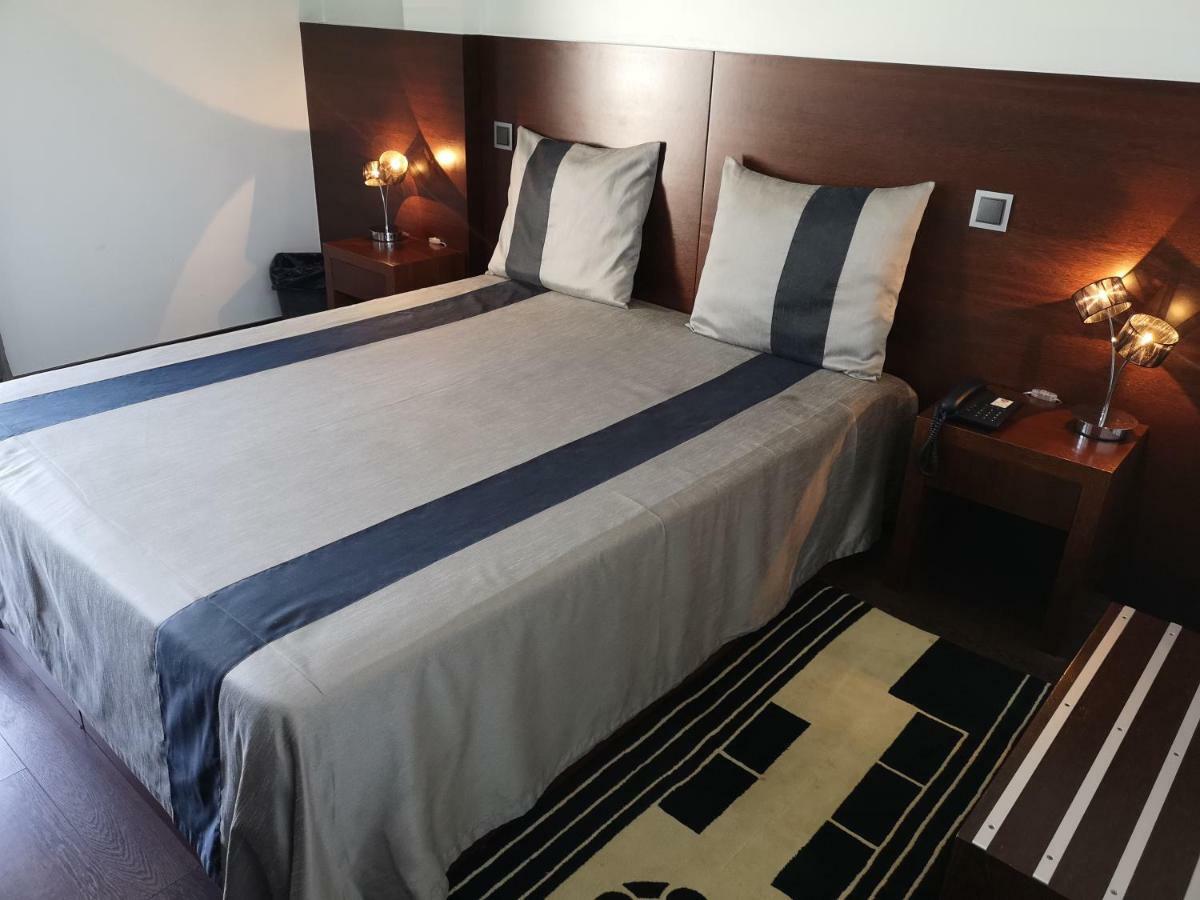 Hotel Portas De Santa Rita Ermesinde Ngoại thất bức ảnh