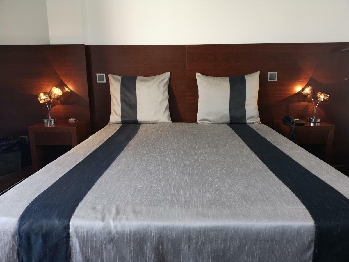 Hotel Portas De Santa Rita Ermesinde Ngoại thất bức ảnh